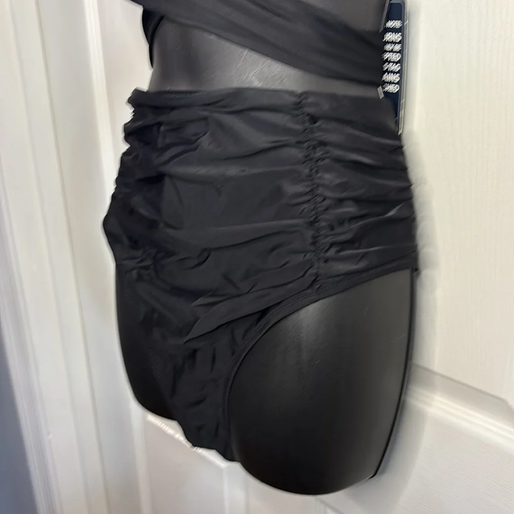 Blooming Jelly black two piece swim suit, size XXL, NWT. - Picture 4 of 16